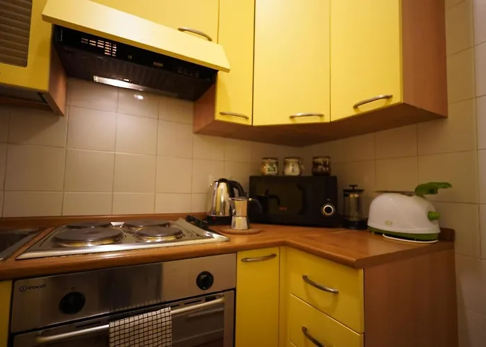 Mgpgroup Guest House Navona 2